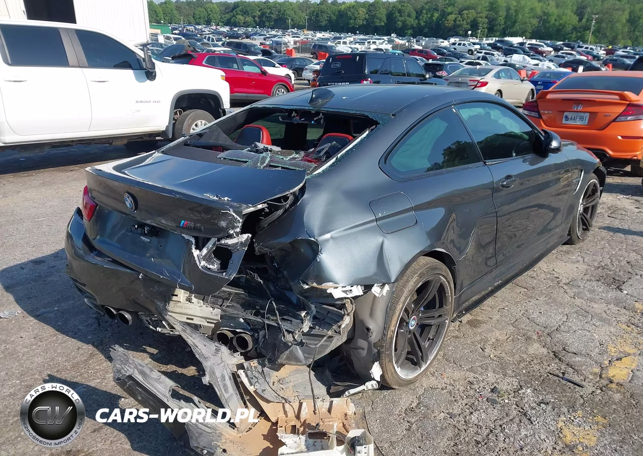 2018 BMW M4 VIN:WBS4Y9C50JAA85676 - 4