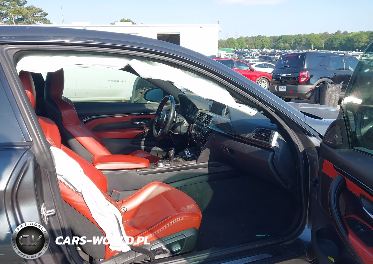 2018 BMW M4 VIN:WBS4Y9C50JAA85676 - 5