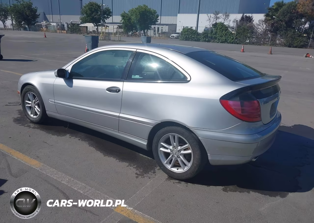 2002 Mercedes-Benz C 230 VIN:WDBRN47J42A337720 - 3