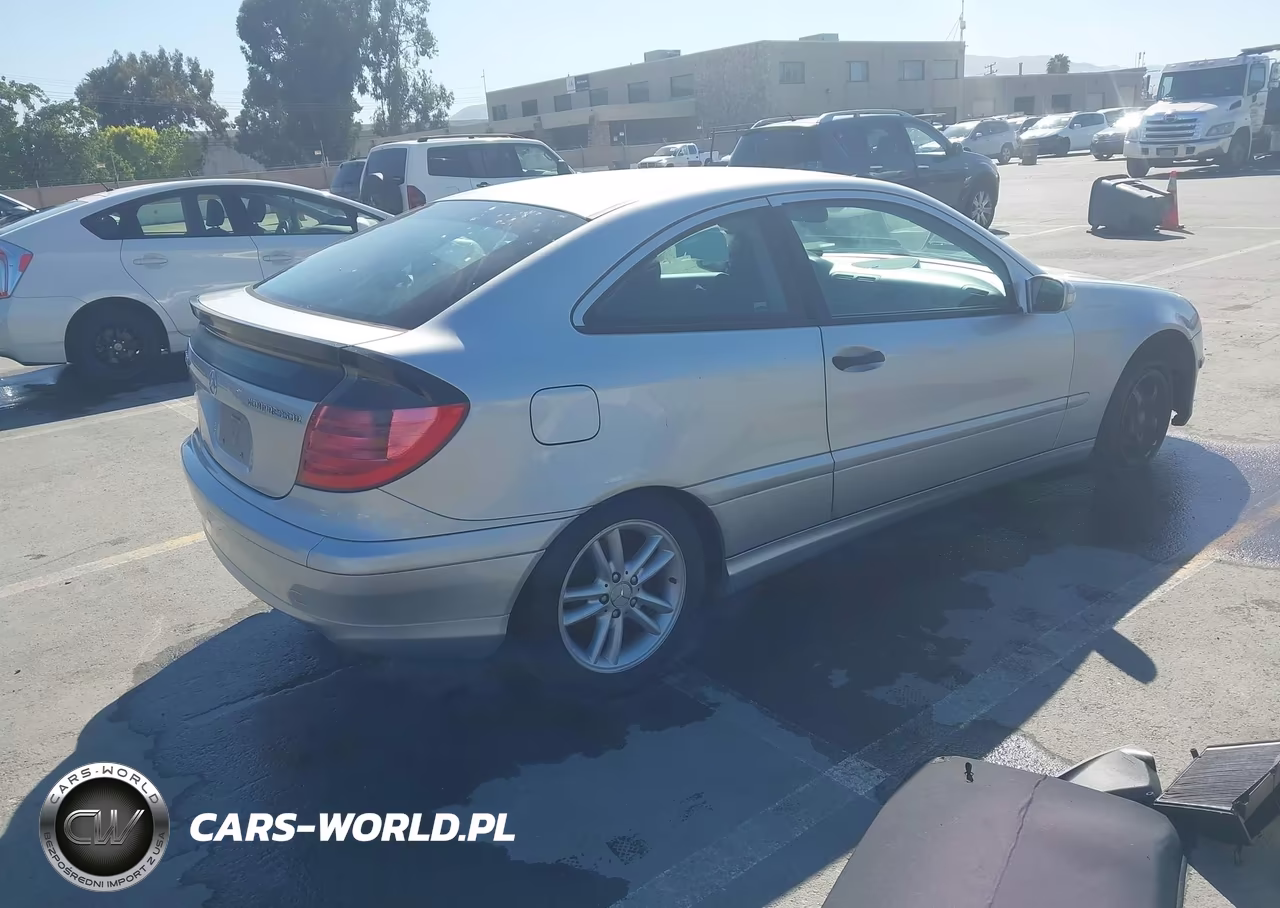 2002 Mercedes-Benz C 230 VIN:WDBRN47J42A337720 - 4