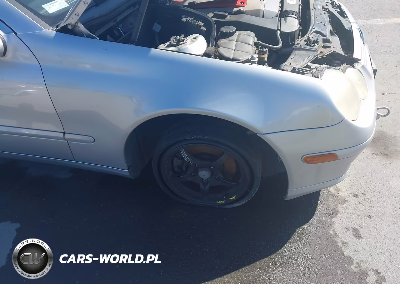 2002 Mercedes-Benz C 230 VIN:WDBRN47J42A337720 - 6