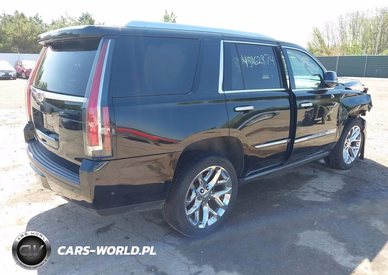2017 Cadillac Escalade Premium Luxury VIN:1GYS4CKJ8HR297668 - 4