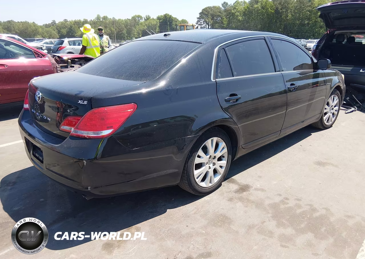 2010 Toyota Avalon Xls VIN:4T1BK3DB9AU361166 - 4