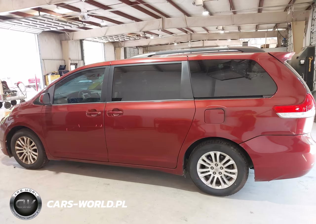 2014 Toyota Sienna Xle V6 8 Passenger VIN:5TDYK3DC0ES433938 - 14