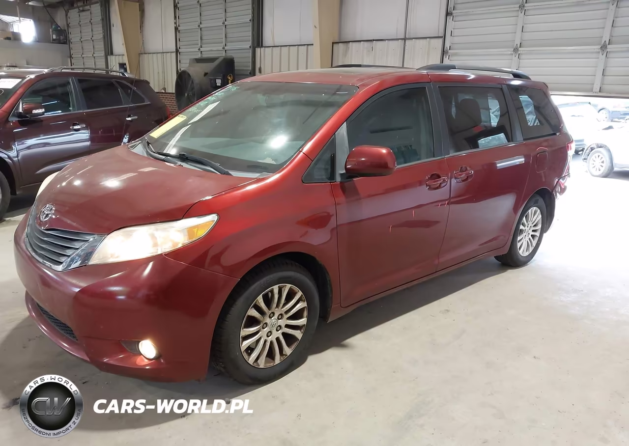 2014 Toyota Sienna Xle V6 8 Passenger VIN:5TDYK3DC0ES433938 - 2