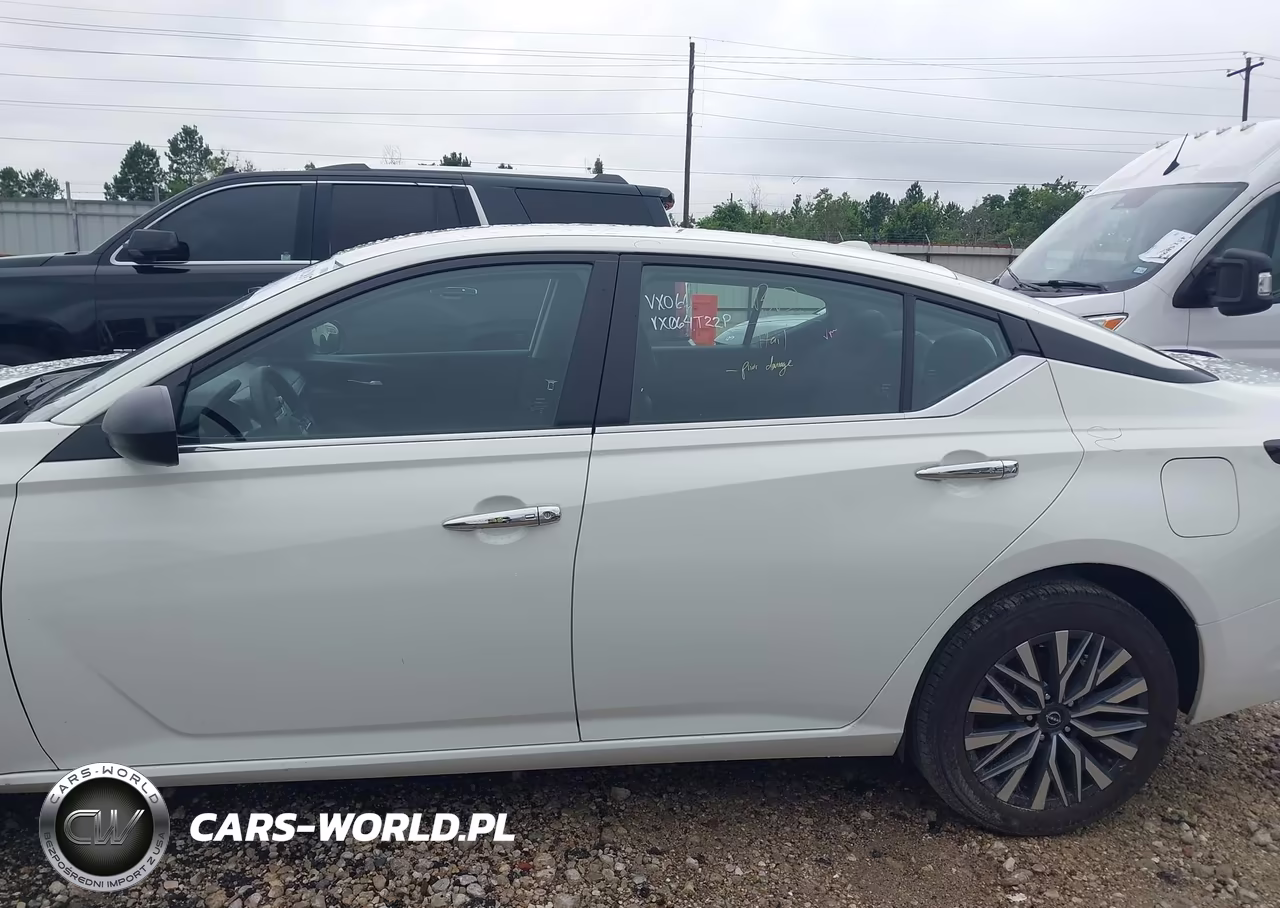 2025 Nissan Altima Sv Awd VIN:1N4BL4DWXSN360118 - 14
