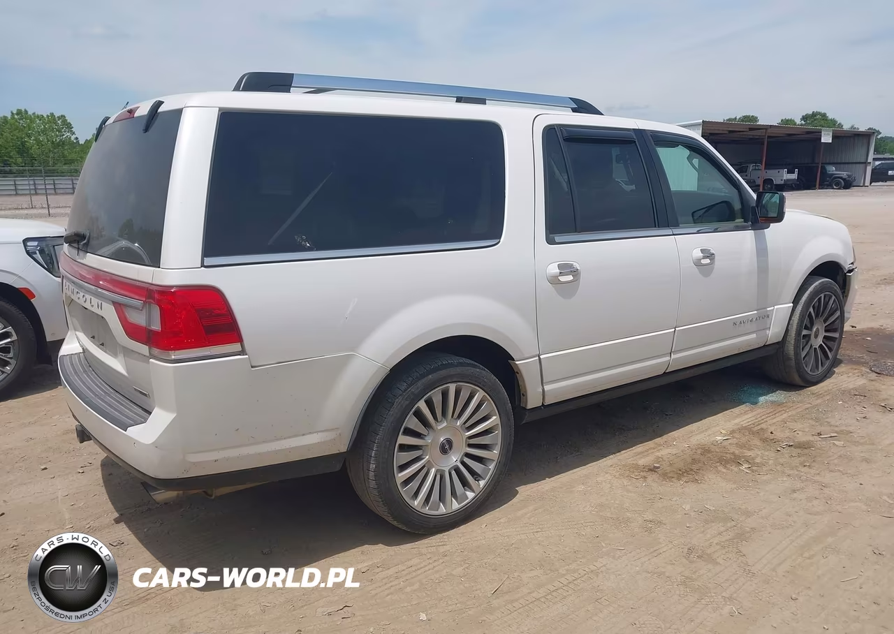 2015 Lincoln Navigator L VIN:5LMJJ3JT7FEJ13539 - 4