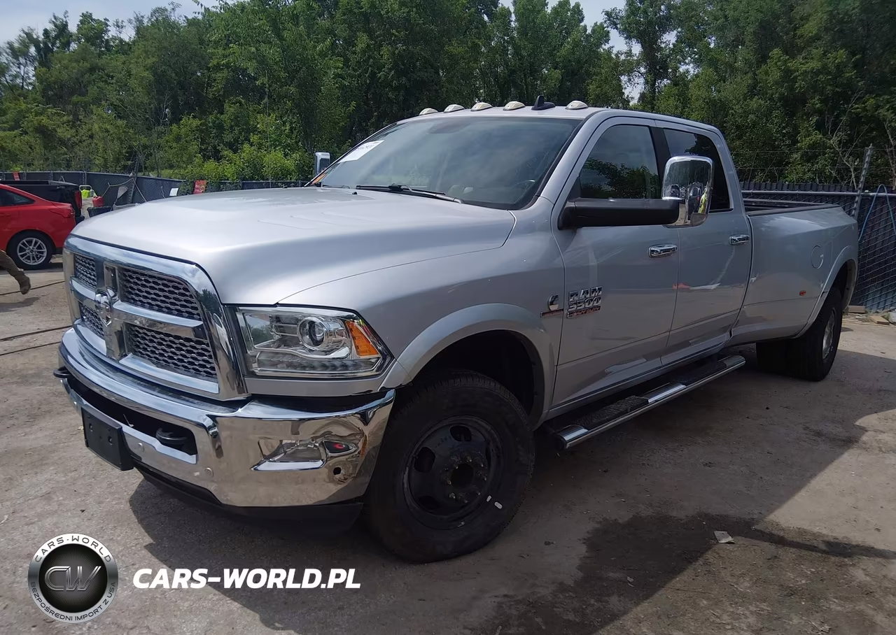 2018 Ram 3500 Laramie 4X4 8' Box VIN:3C63RRJL9JG423115 - 2