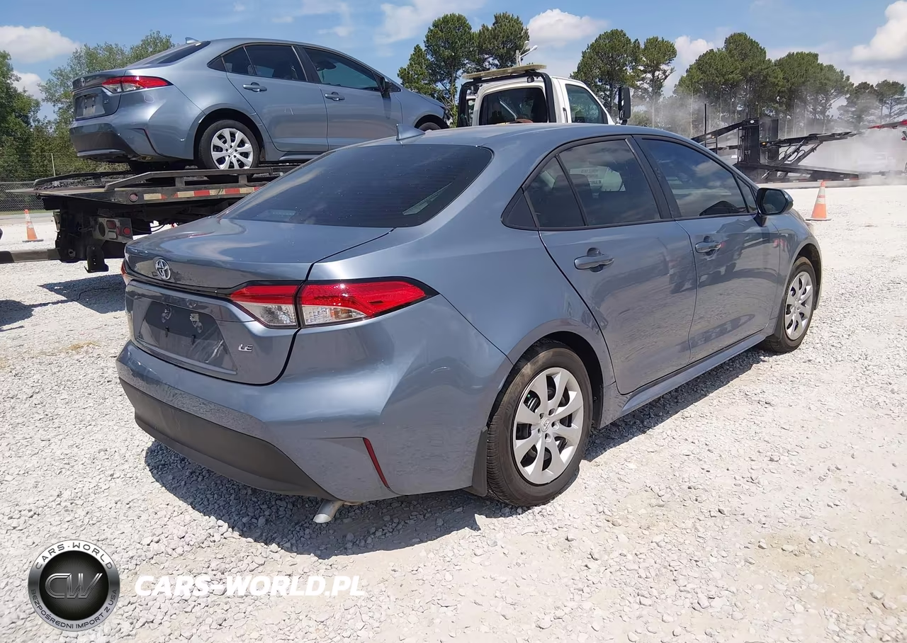 2026 Toyota Corolla Le VIN:5YFB4MDE4TP422907 - 4