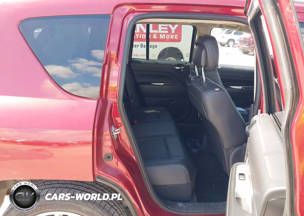 2014 Jeep Compass Limited VIN:1C4NJCCB4ED737820 - 8