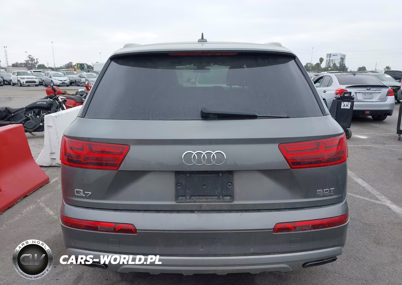 2018 Audi Q7 3.0T Premium VIN:WA1LAAF70JD002906 - 16