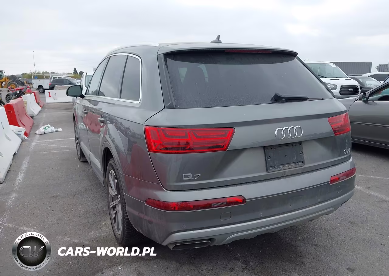 2018 Audi Q7 3.0T Premium VIN:WA1LAAF70JD002906 - 3