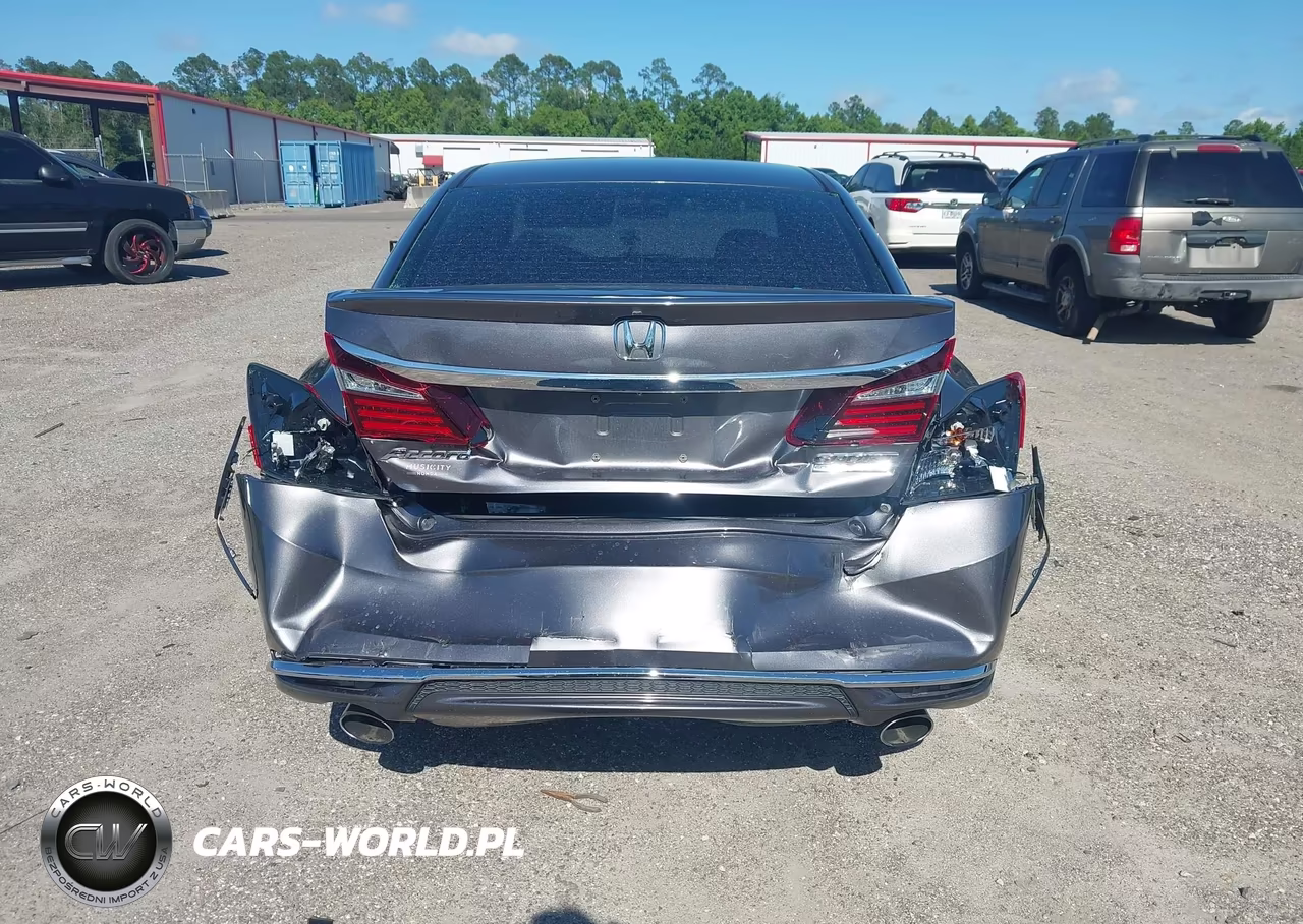 2017 Honda Accord Sport Se VIN:1HGCR2F18HA069069 - 16