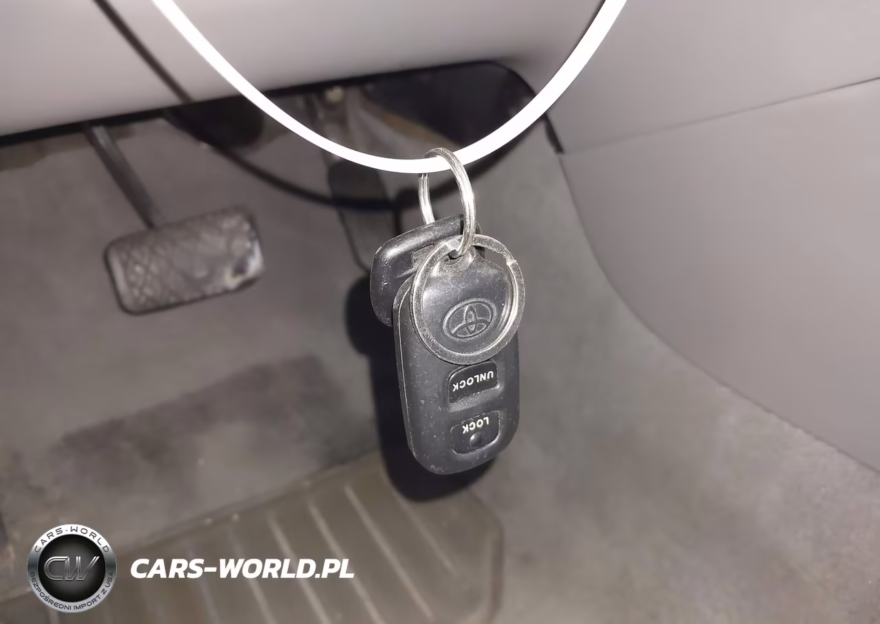 2003 Toyota Corolla Le VIN:2T1BR32E83C078383 - 11