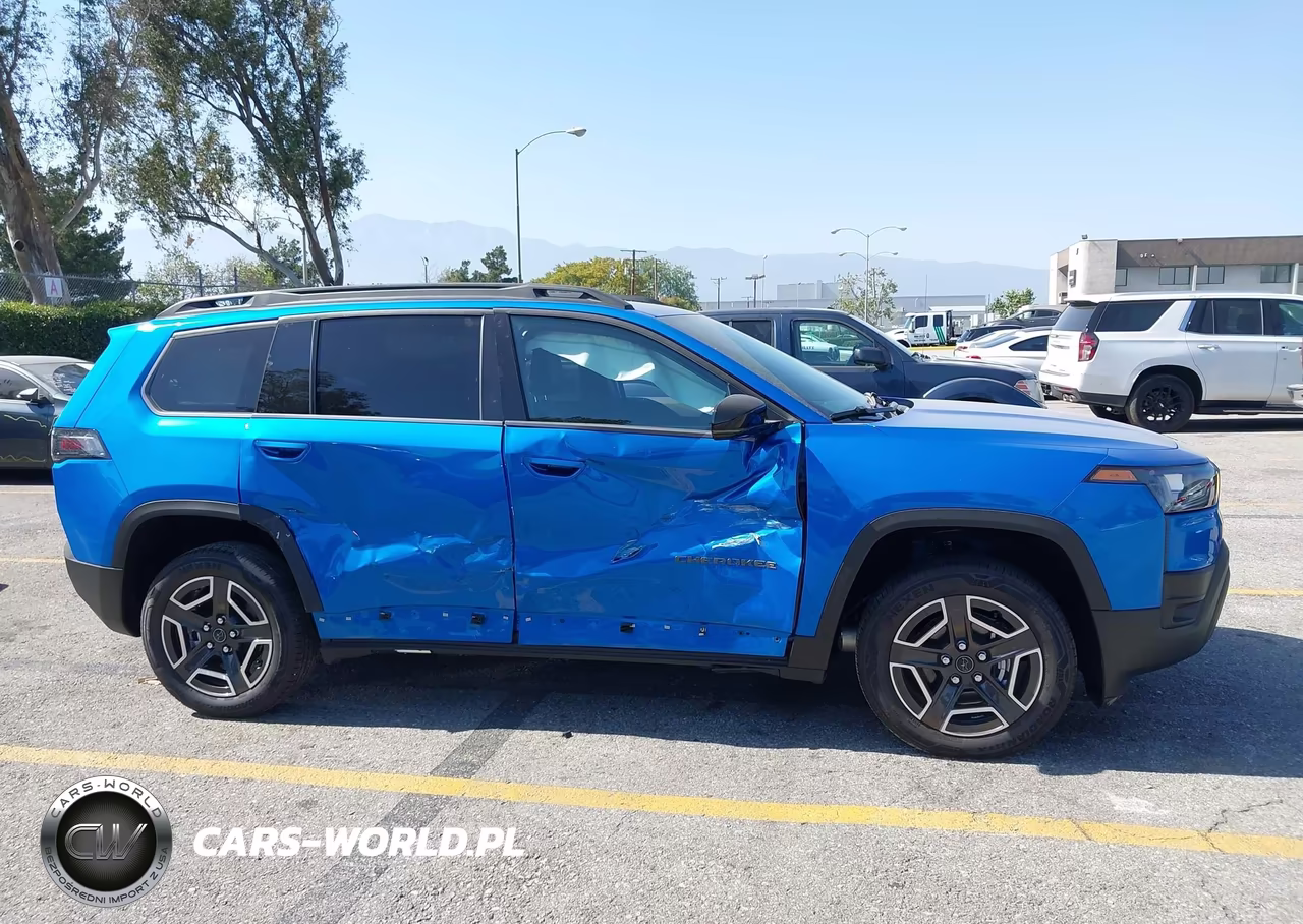 2026 Jeep Cherokee Limited VIN:3C4PJMB21TT157190 - 13