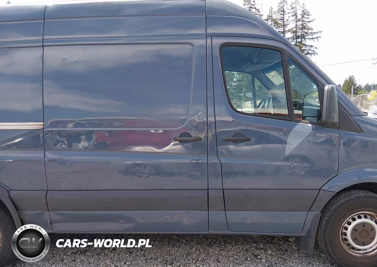 2018 Mercedes-Benz Sprinter 2500 Standard Roof V6 VIN:WD3PE7CD4JP637810 - 13