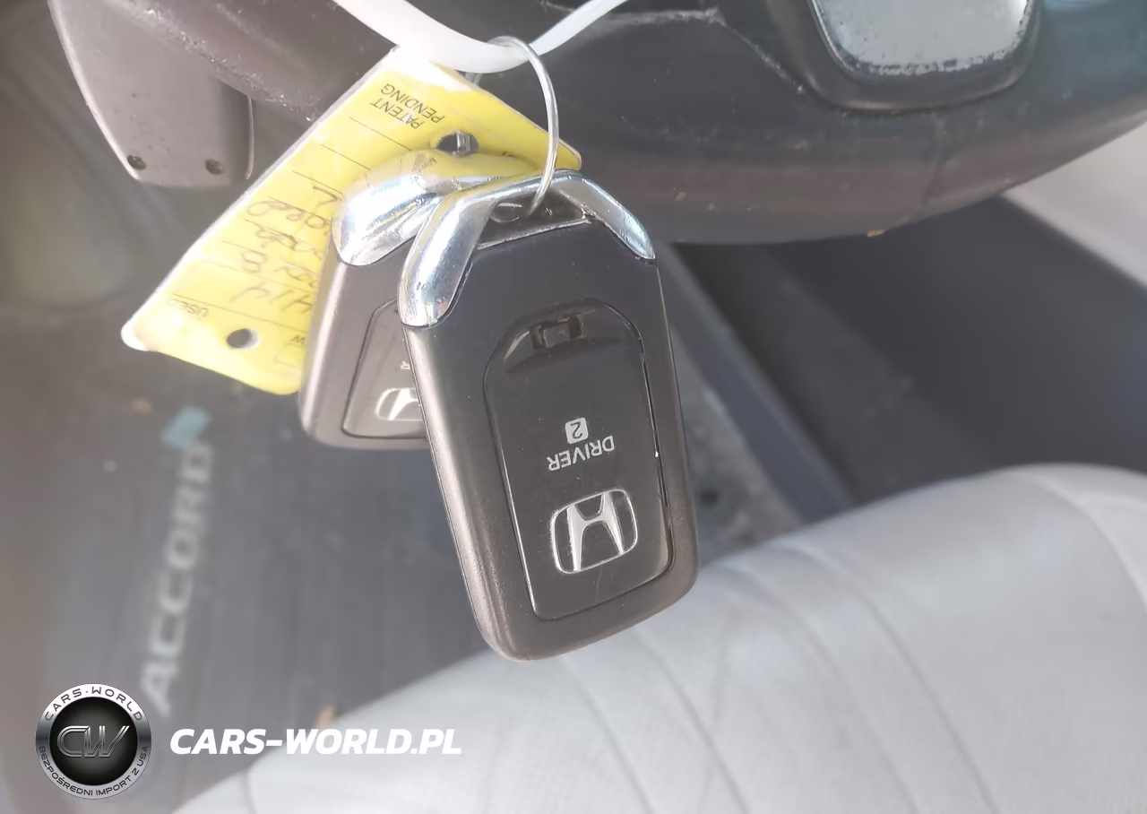 2018 Honda Accord Ex-L VIN:1HGCV1F54JA085834 - 11