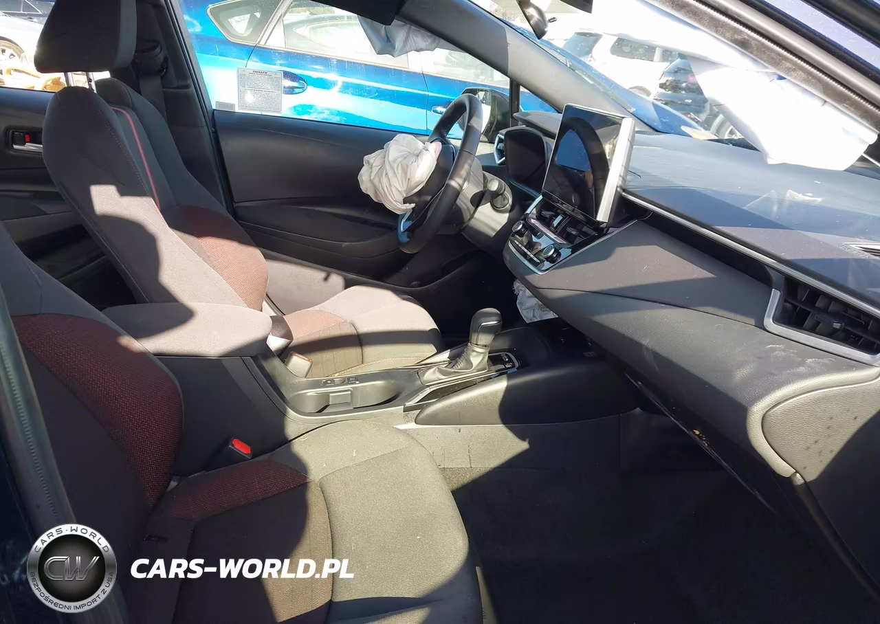 2026 Toyota Corolla Se VIN:JTDP4MCEXT3527175 - 5