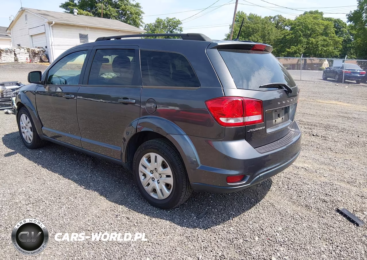 2019 Dodge Journey Se VIN:3C4PDCBB0KT821138 - 3