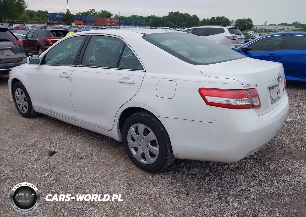 2010 Toyota Camry Le VIN:4T1BF3EK6AU538887 - 3