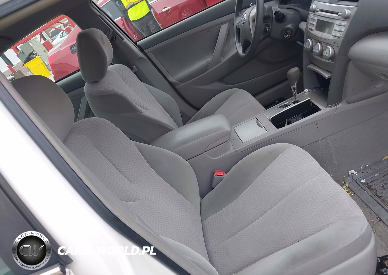 2010 Toyota Camry Le VIN:4T1BF3EK6AU538887 - 5