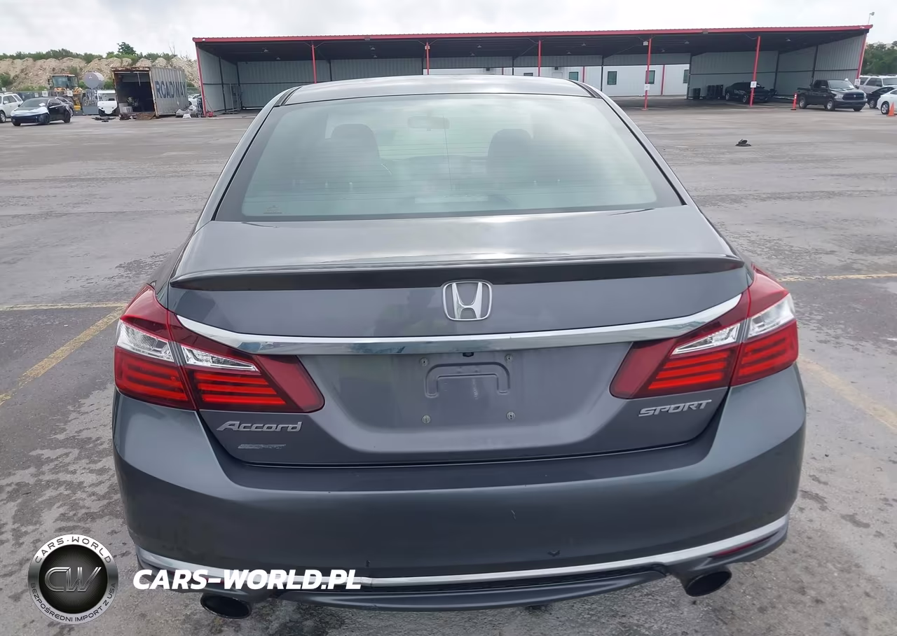 2017 Honda Accord Sport VIN:1HGCR2F5XHA233361 - 16