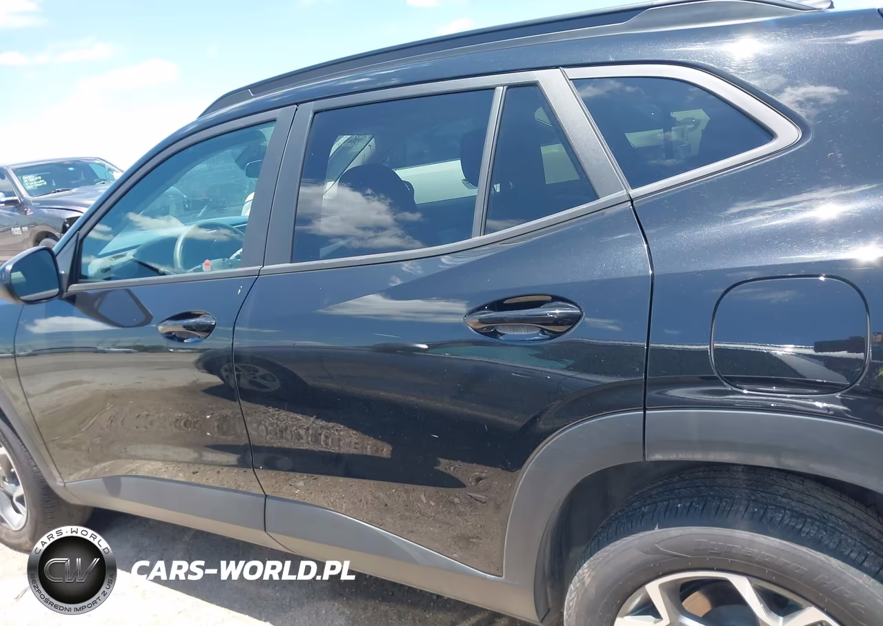 2025 Chevrolet Trax Fwd Lt VIN:KL77LHEP6SC175085 - 14
