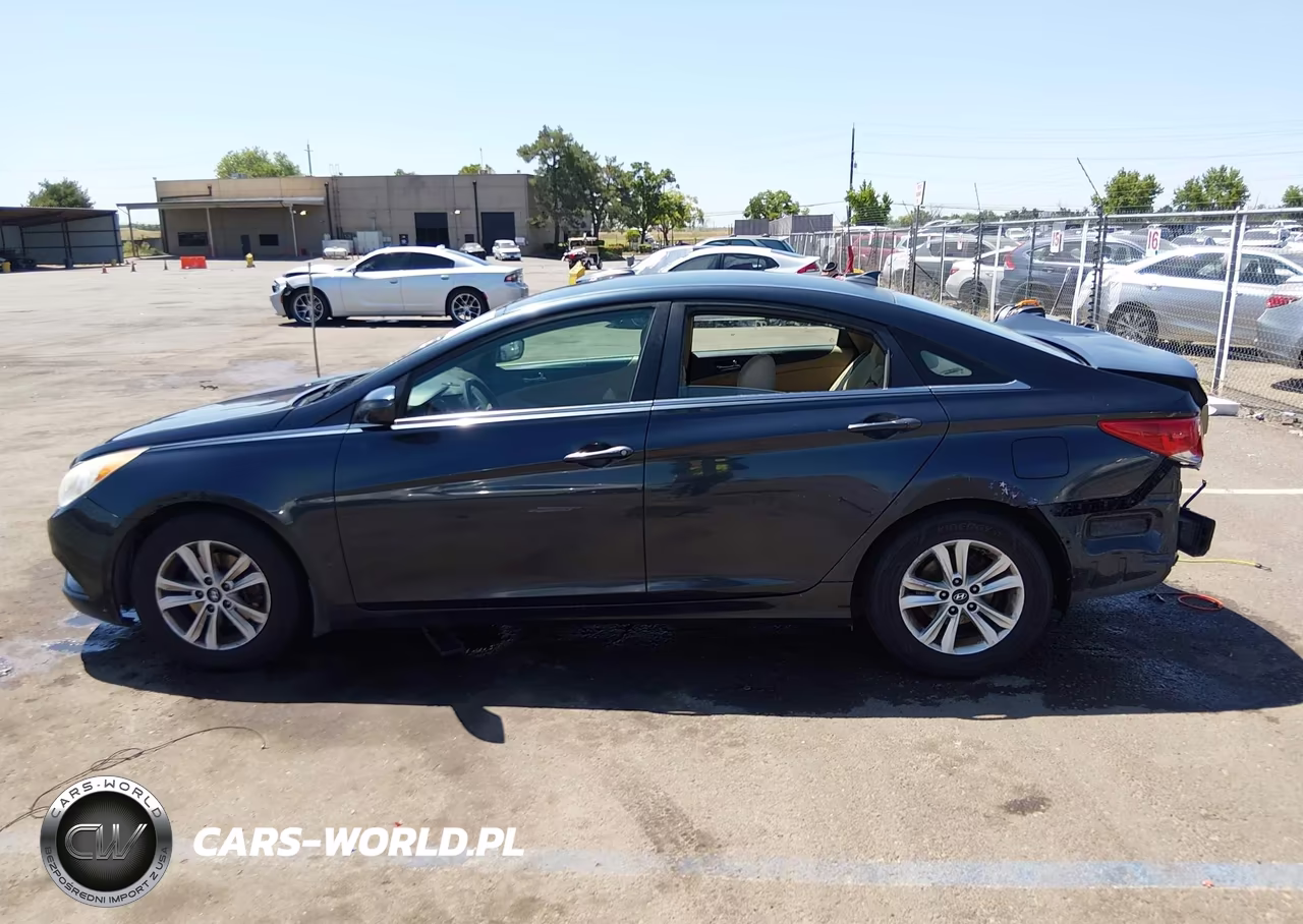 2013 Hyundai Sonata Gls VIN:5NPEB4AC3DH588730 - 14