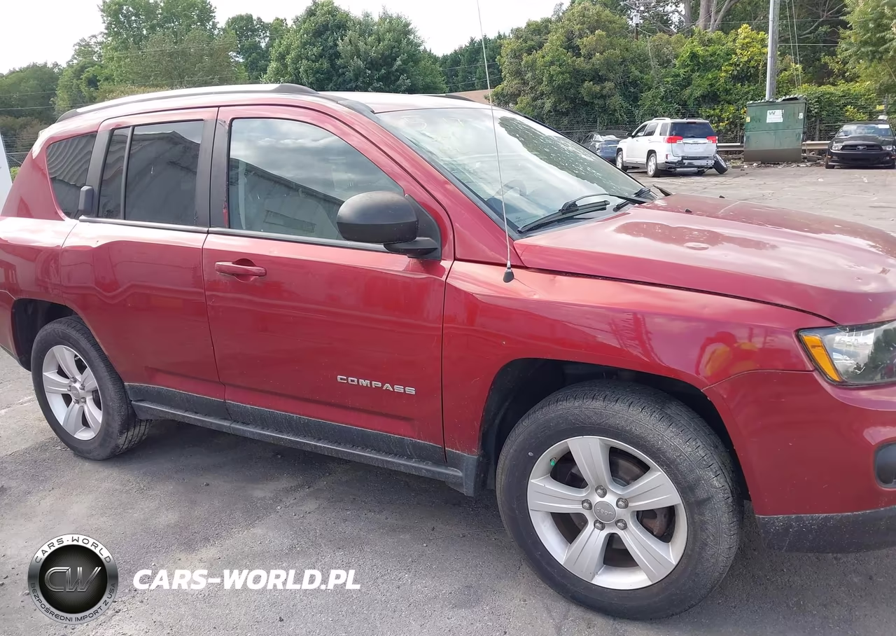 2012 Jeep Compass Latitude VIN:1C4NJDEB2CD525269 - 13