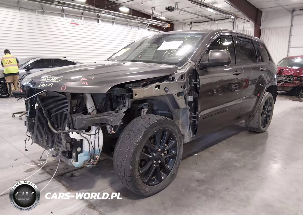 2020 Jeep Grand Cherokee Altitude 4X4 VIN:1C4RJFAG3LC374480 - 2