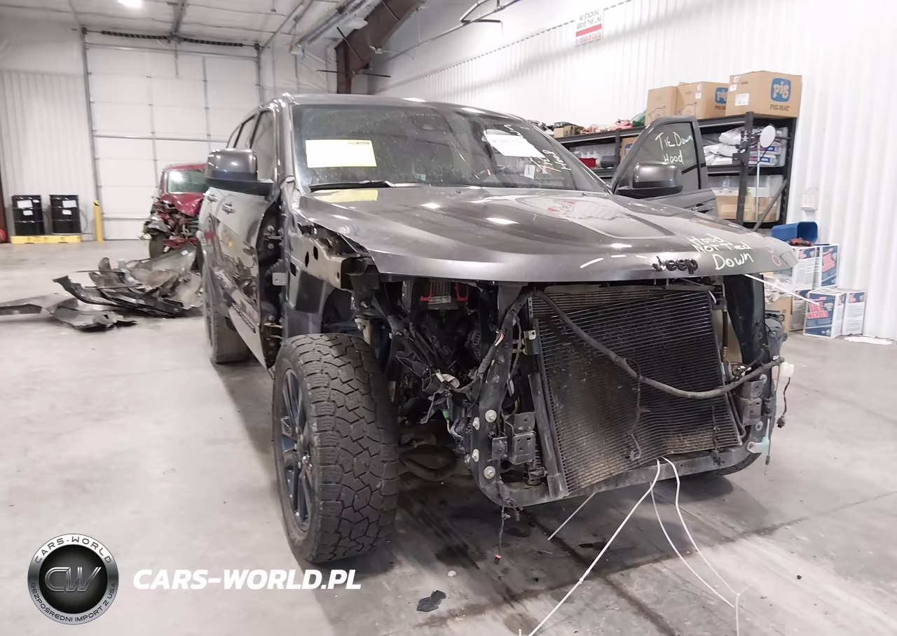 2020 Jeep Grand Cherokee Altitude 4X4 VIN:1C4RJFAG3LC374480 - 6