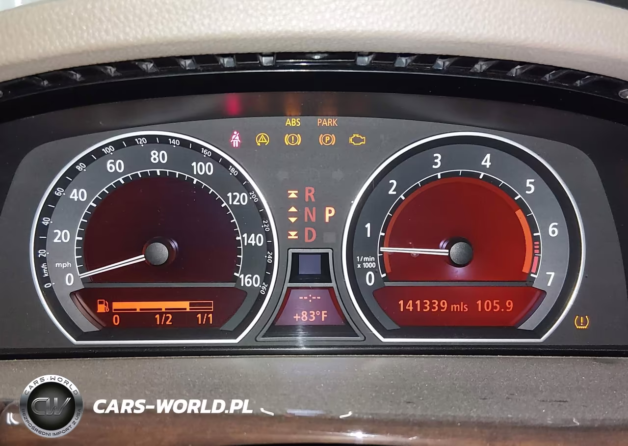 2007 BMW 750Li VIN:WBAHN835X7DT70771 - 7