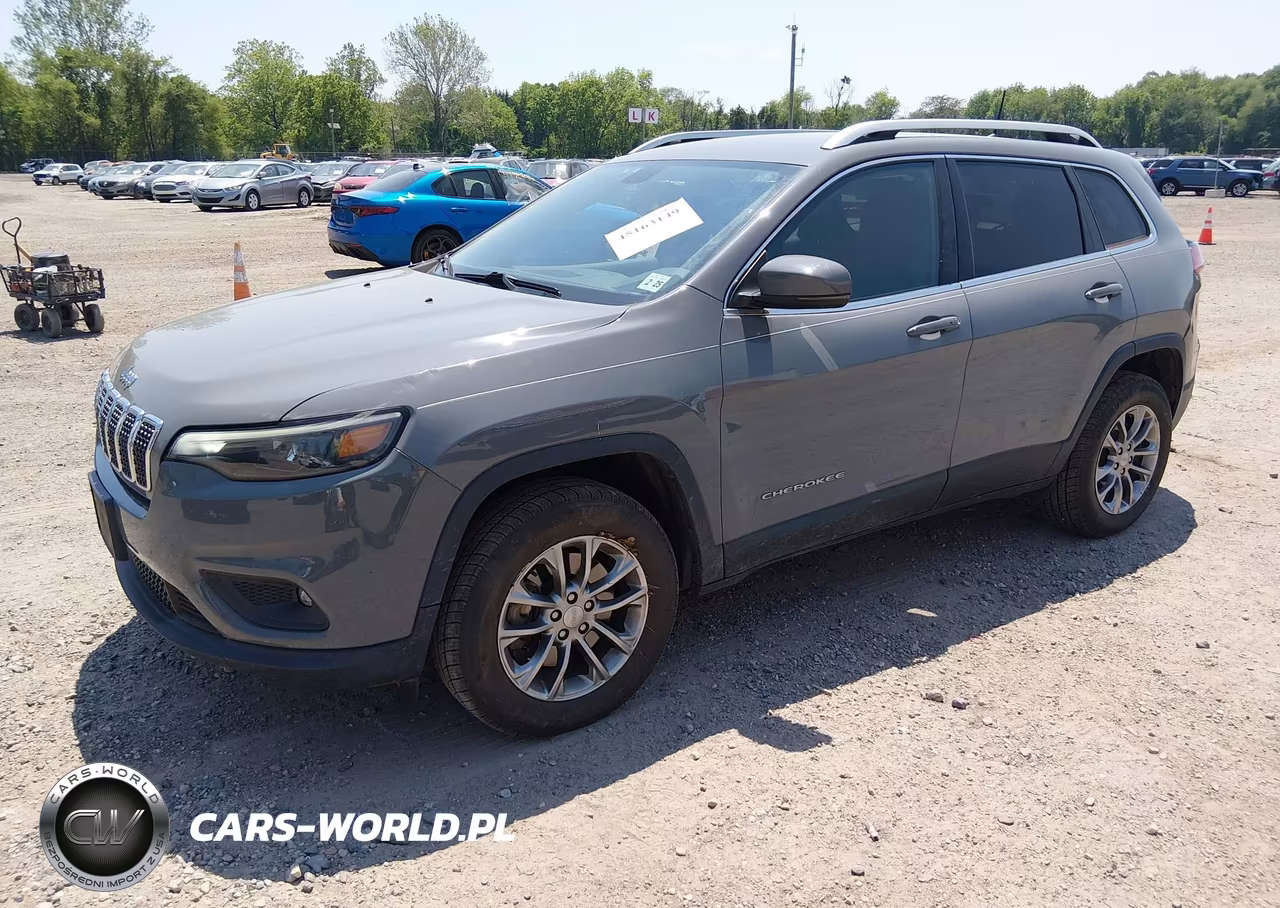 2020 Jeep Cherokee Latitude Plus 4X4 VIN:1C4PJMLB6LD530910 - 2