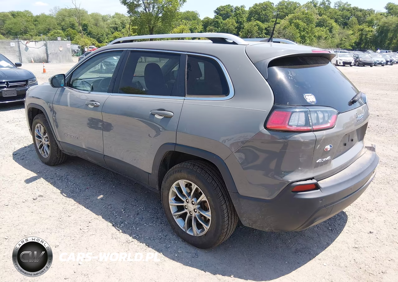 2020 Jeep Cherokee Latitude Plus 4X4 VIN:1C4PJMLB6LD530910 - 3