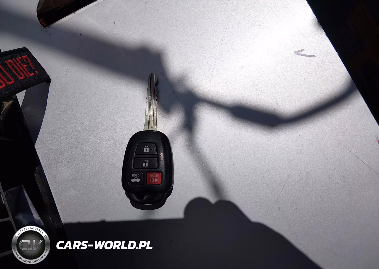 2012 Toyota Camry Xle VIN:4T4BF1FK7CR212382 - 11
