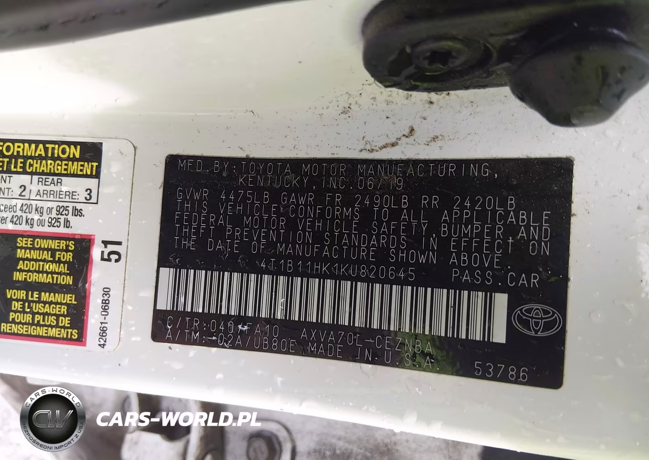 2019 Toyota Camry Le VIN:4T1B11HK1KU820645 - 9