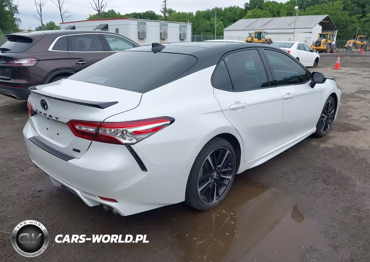 2020 Toyota Camry Xse V6 VIN:4T1KZ1AK8LU039142 - 4