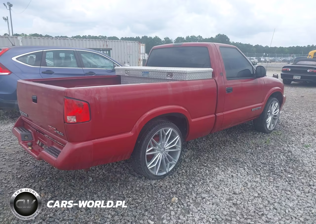 GMC SONOMA VIN:1GTCS1446VK506468 - 4