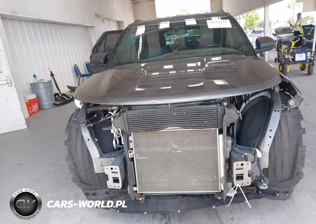 2020 Ford Explorer Xlt VIN:1FMSK8DH5LGB31580 - 13