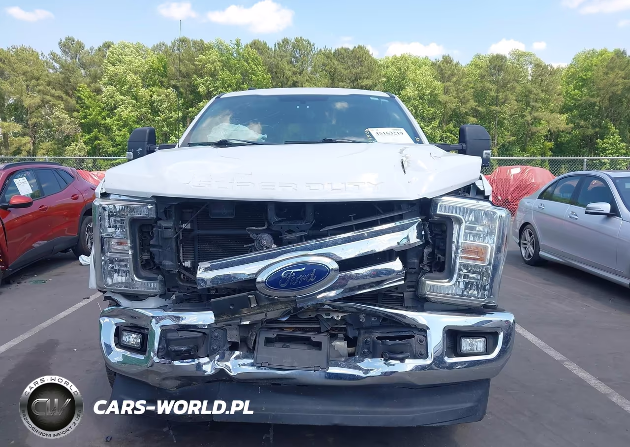 2018 Ford F-250 Xlt VIN:1FT7W2BT6JEC13281 - 12