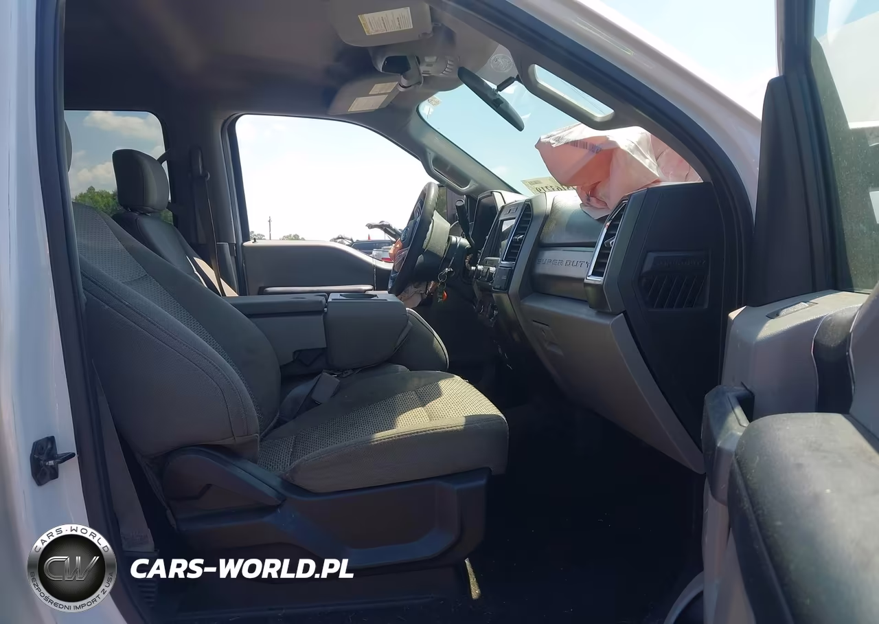 2018 Ford F-250 Xlt VIN:1FT7W2BT6JEC13281 - 5