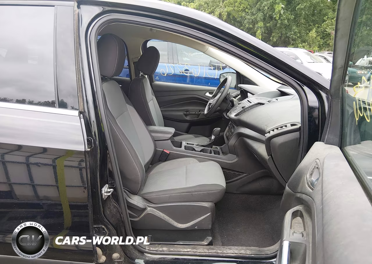2017 Ford Escape Se VIN:1FMCU0GD1HUC86841 - 5