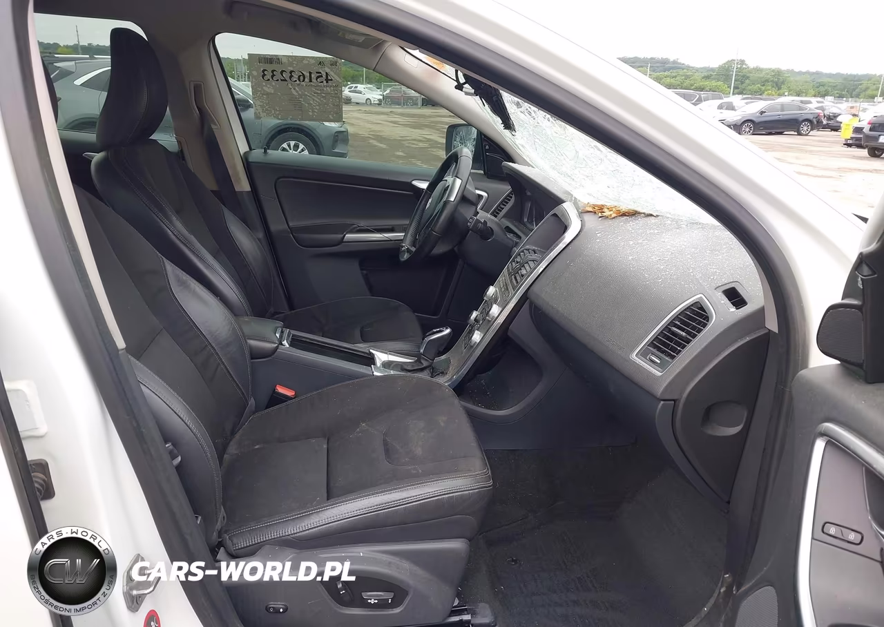 2017 Volvo Xc60 T5 VIN:YV440MDJXH2076480 - 5