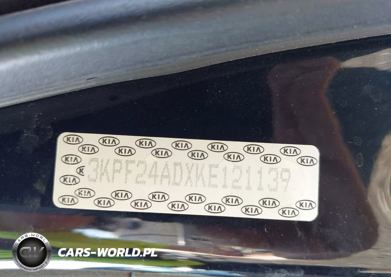 2019 Kia Forte Fe VIN:3KPF24ADXKE121139 - 9