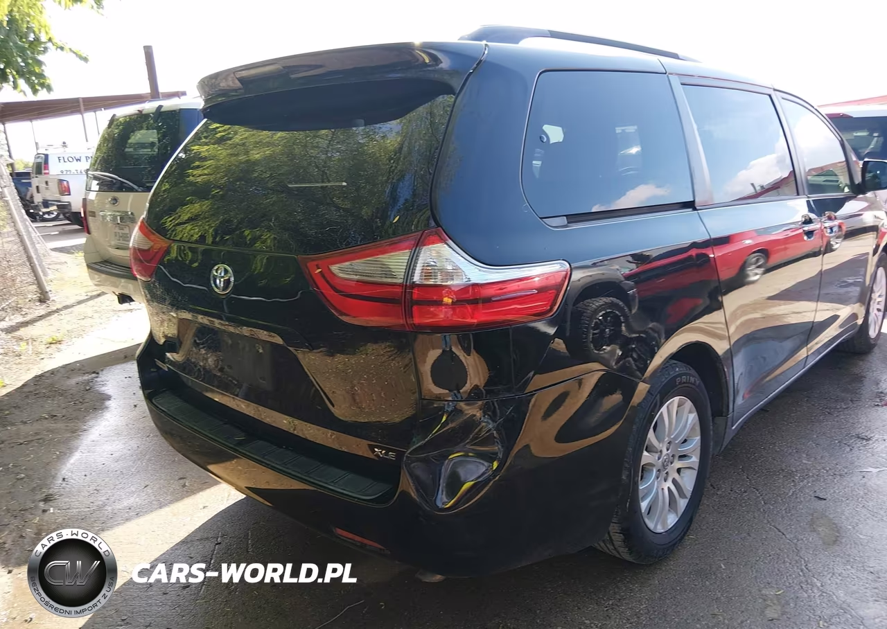 2015 Toyota Sienna Xle 8 Passenger VIN:5TDYK3DC0FS656563 - 4