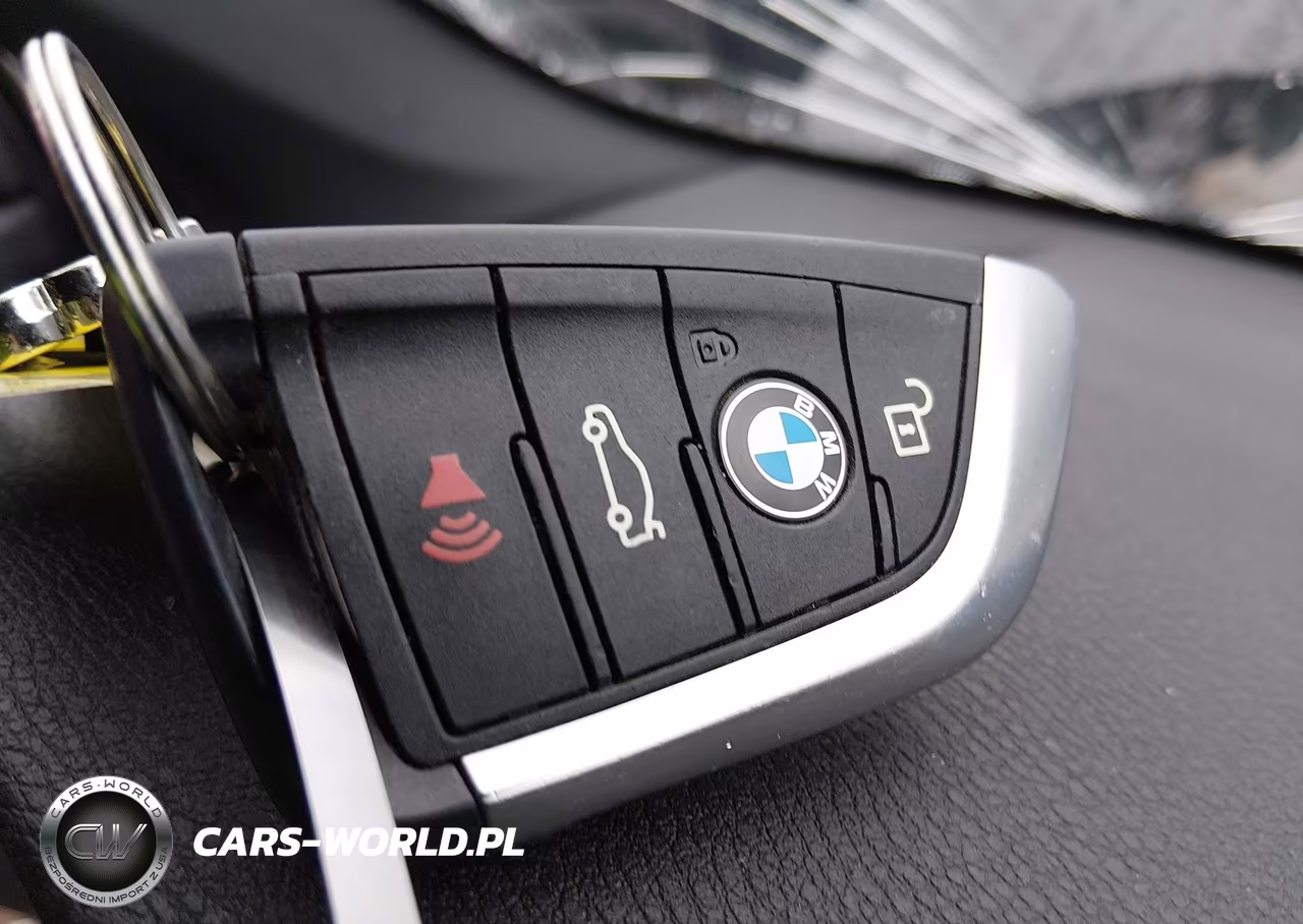 2018 BMW X1 Sdrive28I VIN:WBXHU7C38J5L07347 - 11