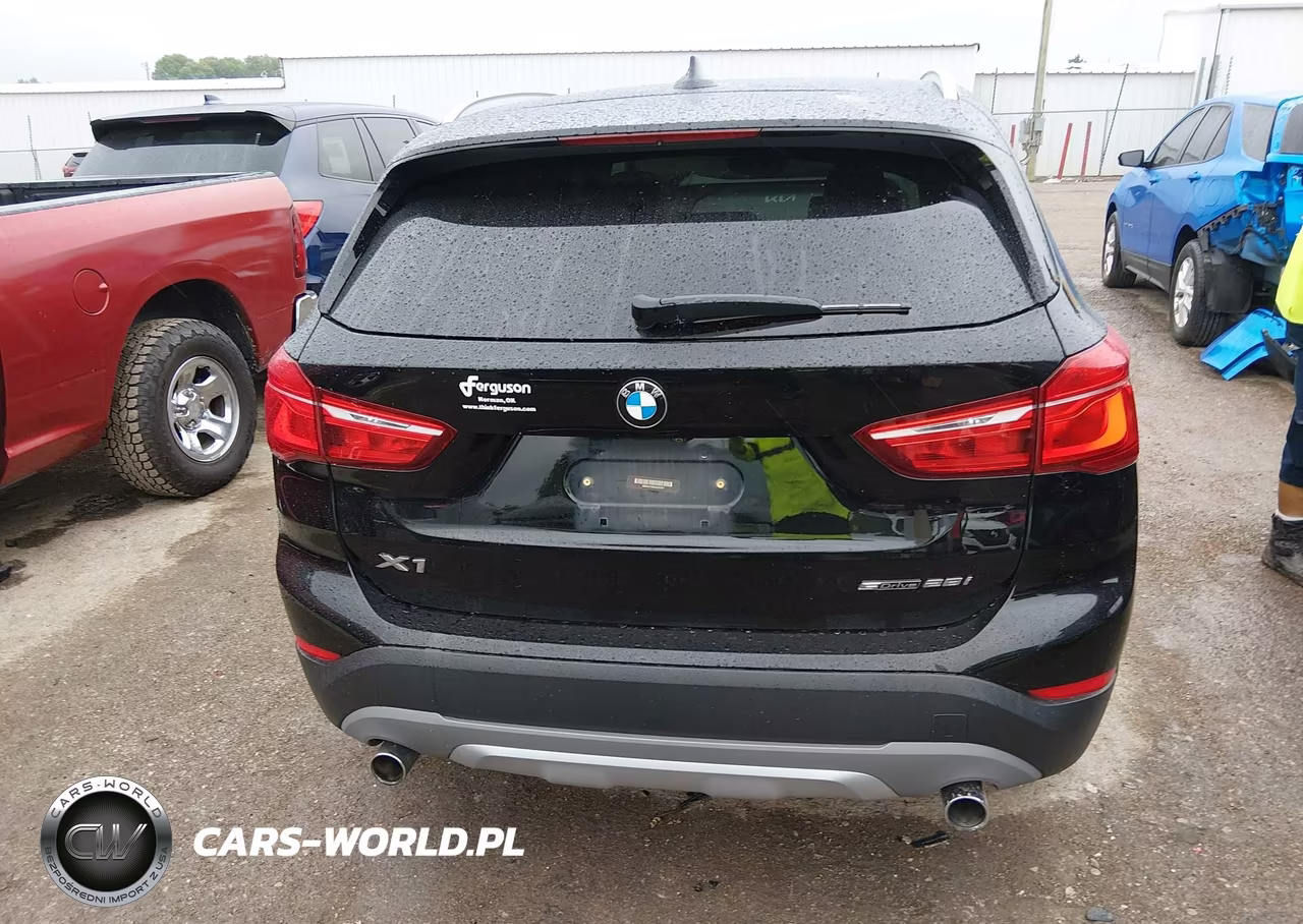2018 BMW X1 Sdrive28I VIN:WBXHU7C38J5L07347 - 16