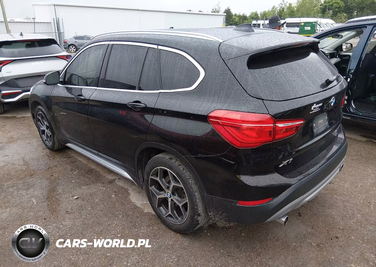 2018 BMW X1 Sdrive28I VIN:WBXHU7C38J5L07347 - 3