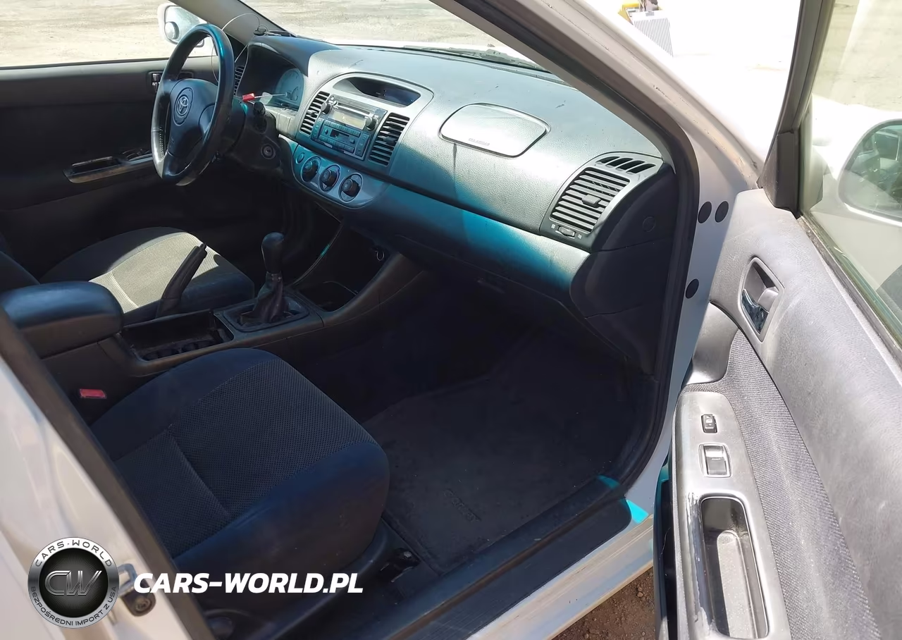 2002 Toyota Camry Se VIN:JTDBE32K120080180 - 5