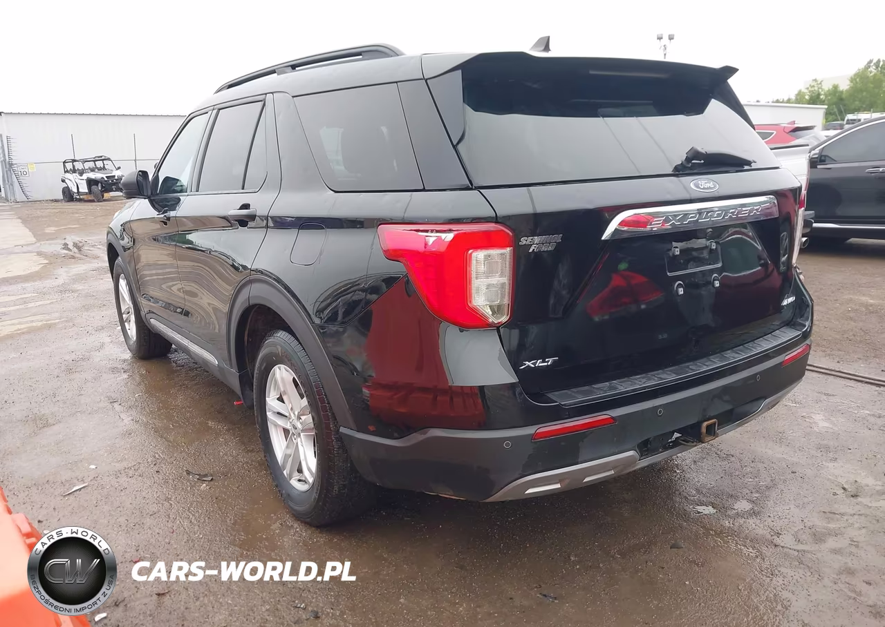 2022 Ford Explorer Xlt VIN:1FMSK8DH6NGA17364 - 3